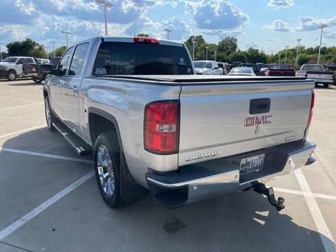 Used 2014 GMC Sierra 1500 SLT w/ SLT Crew Cab Value Package AWD/4WD image 4