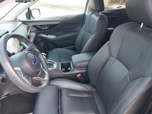 Certified 2025 Subaru Outback Touring AWD/4WD image 12