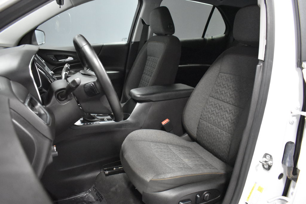 Used 2024 Chevrolet Equinox LT FWD image 5