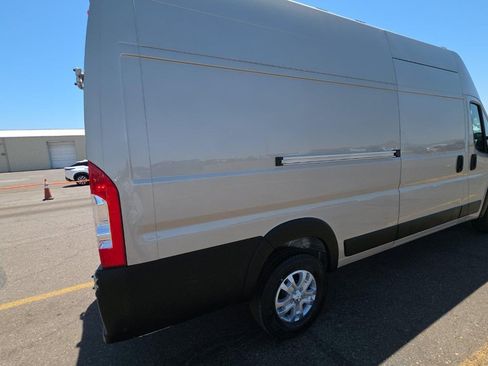 Used 2026 RAM ProMaster 3500 w/ Quick Order Package 22G SLT FWD image 4