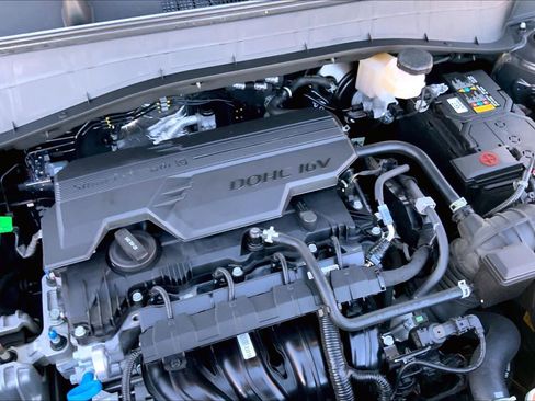 Certified 2025 Hyundai Kona SEL image 30