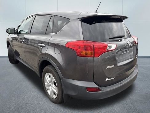 Used 2013 Toyota RAV4 LE AWD/4WD image 2