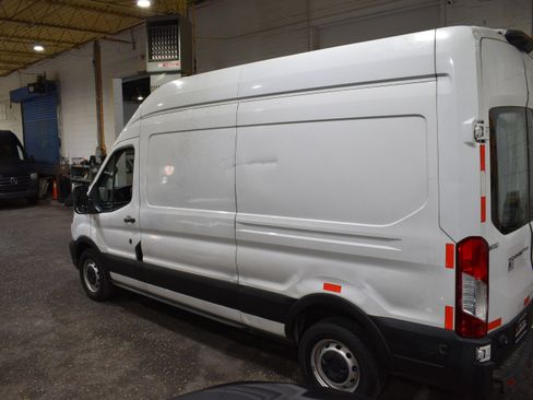 Used 2020 Ford Transit 250 148 High Roof w/ Load Area Protection Package RWD image 17
