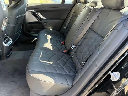 New 2026 BMW 750e xDrive w/ Premium Package AWD/4WD image 31