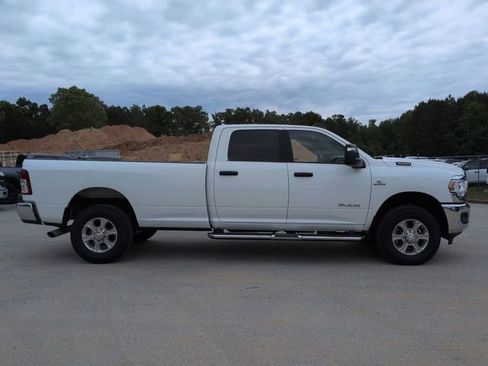 Used 2024 RAM 3500 Big Horn AWD/4WD image 3