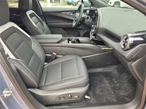 New 2024 Chevrolet Blazer EV LT image 24