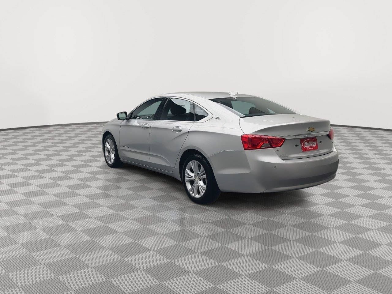 Used 2015 Chevrolet Impala LT w/ Convenience Package FWD image 32