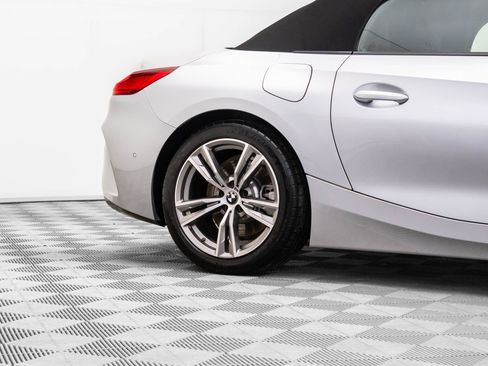Used 2020 BMW Z4 sDrive30i w/ M Sport Package image 26