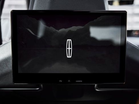 Used 2025 Lincoln Navigator Black Label AWD/4WD image 57