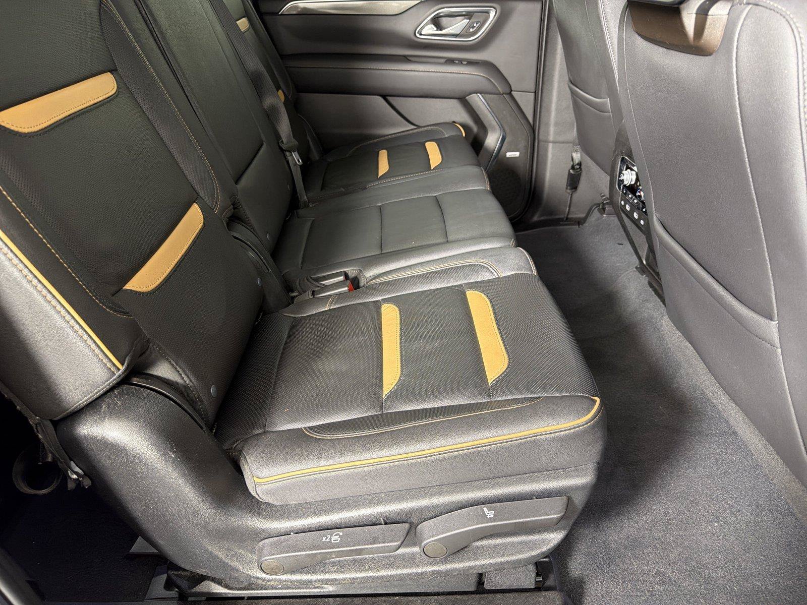 Used 2023 GMC Yukon XL AT4 w/ LPO, Floor Liner Package AWD/4WD image 15