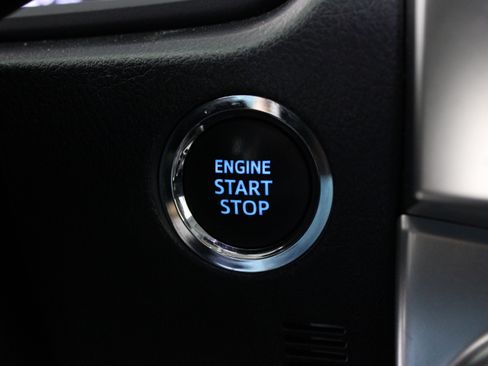 Used 2023 Toyota 4Runner SR5 Premium w/ Moonroof Package AWD/4WD image 18