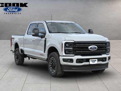 New 2026 Ford F250 Platinum AWD/4WD image 2