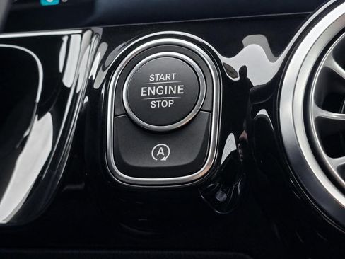 New 2026 Mercedes-Benz GLA 250 4MATIC image 41