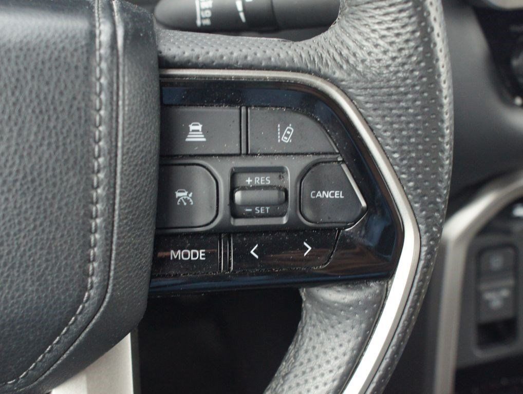 Used 2024 Toyota Tundra Limited AWD/4WD image 11