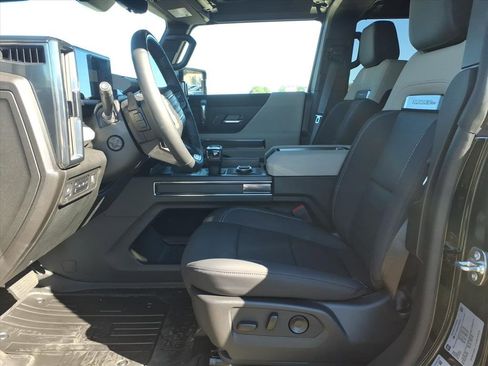 New 2026 GMC Hummer EV SUV image 11