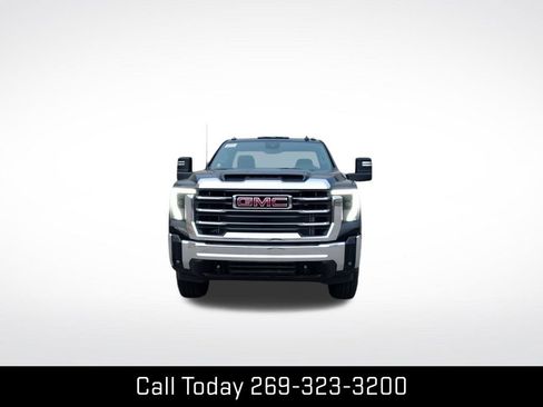 New 2025 GMC Sierra 2500 SLE w/ SLE Convenience Package image 4