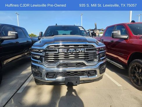 Used 2026 RAM 2500 Big Horn AWD/4WD image 2