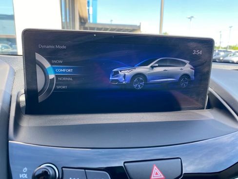 Used 2023 Acura RDX w/ Advance Package AWD/4WD image 17