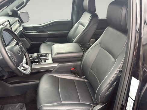 Used 2025 Ford F150 Lariat AWD/4WD image 21