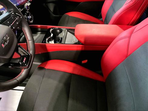 Used 2025 Chevrolet Blazer EV RS image 20