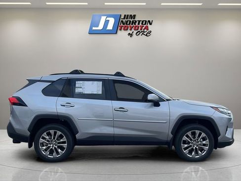 New 2025 Toyota RAV4 XLE Premium image 4