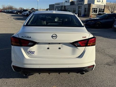 Used 2024 Nissan Altima 2.5 SR image 6