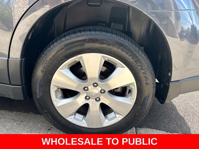 Used 2011 Subaru Outback 3.6R Limited w/ PWR Moonroof Pkg AWD/4WD image 9