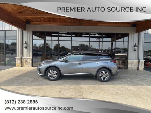 Used 2023 Nissan Murano SV FWD image 1