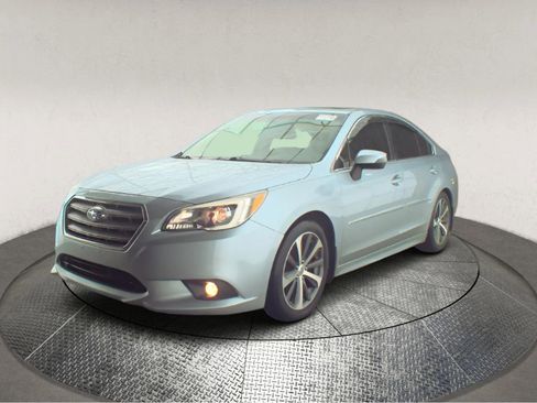 Used 2017 Subaru Legacy 2.5i Limited w/ Popular Package #4 image 3