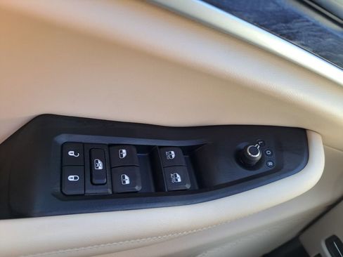 New 2025 Jeep Grand Cherokee Limited image 25