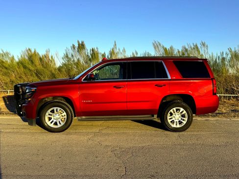 Used 2016 Chevrolet Tahoe LS image 10