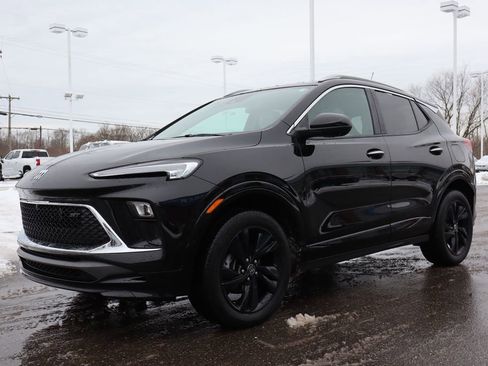 Used 2024 Buick Encore GX Sport Touring w/ Advanced Technology Package image 9