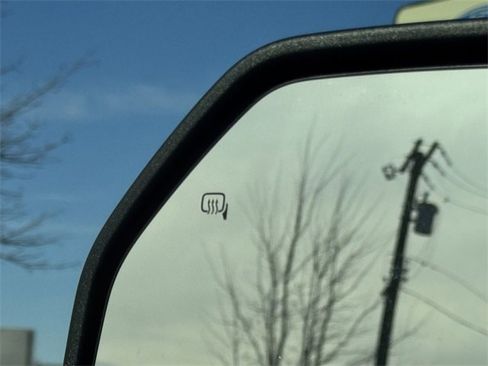 New 2025 Ford F550 4x4 SuperCab Super Duty image 29