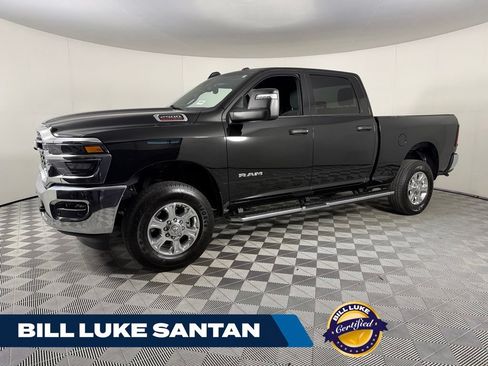 Used 2026 RAM 2500 Big Horn AWD/4WD image 1