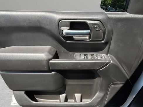 Used 2023 Chevrolet Silverado 1500 Custom RWD image 17