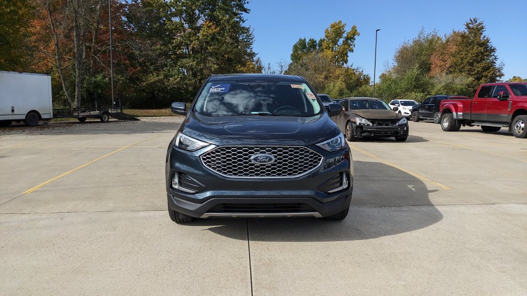 Used 2023 Ford Edge SEL w/ Convenience Package AWD/4WD image 8