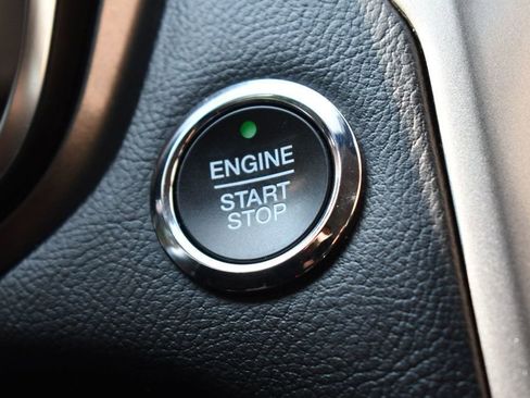 Used 2017 Ford Fusion Energi SE image 26