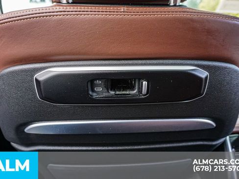 Used 2025 BMW X7 xDrive40i image 35