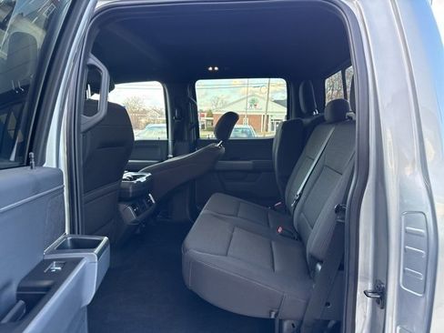 Used 2025 Ford F150 XLT w/ Equipment Group 302A MID image 11