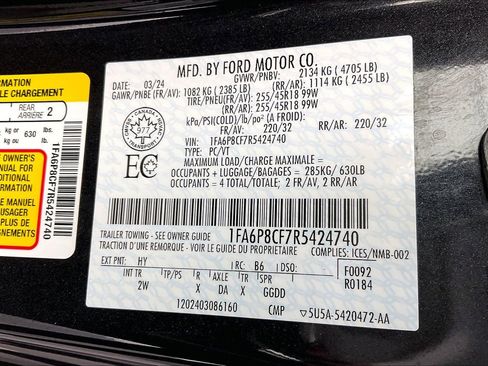 Used 2024 Ford Mustang GT RWD image 34