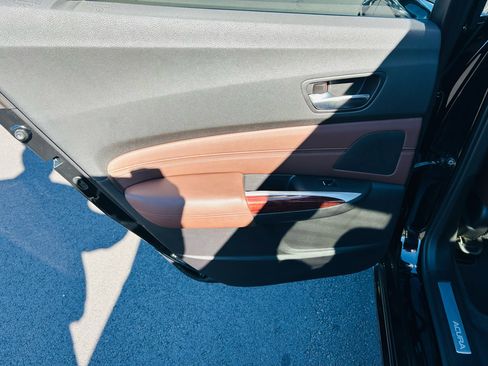 Used 2015 Acura TLX V6 w/ Technology Package image 26