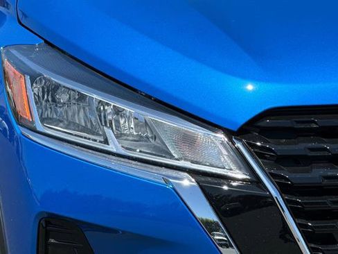 New 2025 Nissan Kicks Play S image 28