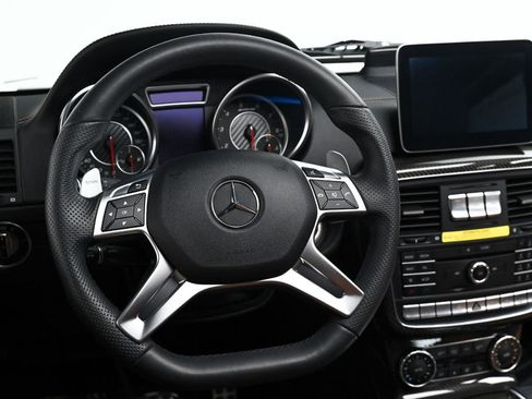 Used 2017 Mercedes-Benz G 550 image 4