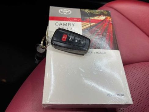 Used 2023 Toyota Camry XSE FWD image 33