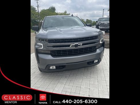 Used 2021 Chevrolet Silverado 1500 RST AWD/4WD image 2