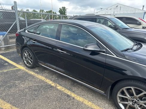 Used 2018 Hyundai Sonata Limited FWD image 8