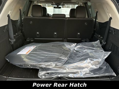 New 2026 Nissan Pathfinder Platinum AWD/4WD image 13