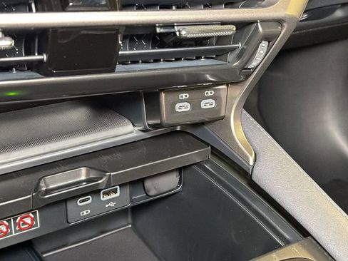 New 2026 Lexus RX 450h AWD w/ Convenience Package image 19