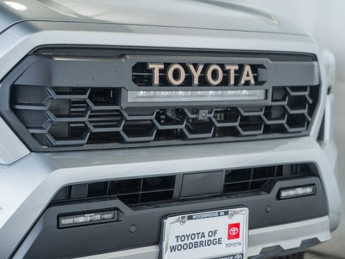 New 2026 Toyota Tacoma 4x4 Double Cab Hybrid image 10