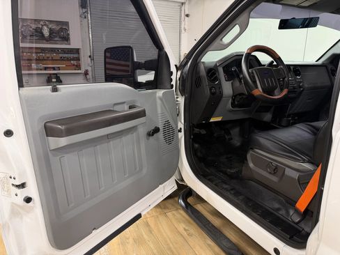 Used 2013 Ford F250 XL RWD image 13